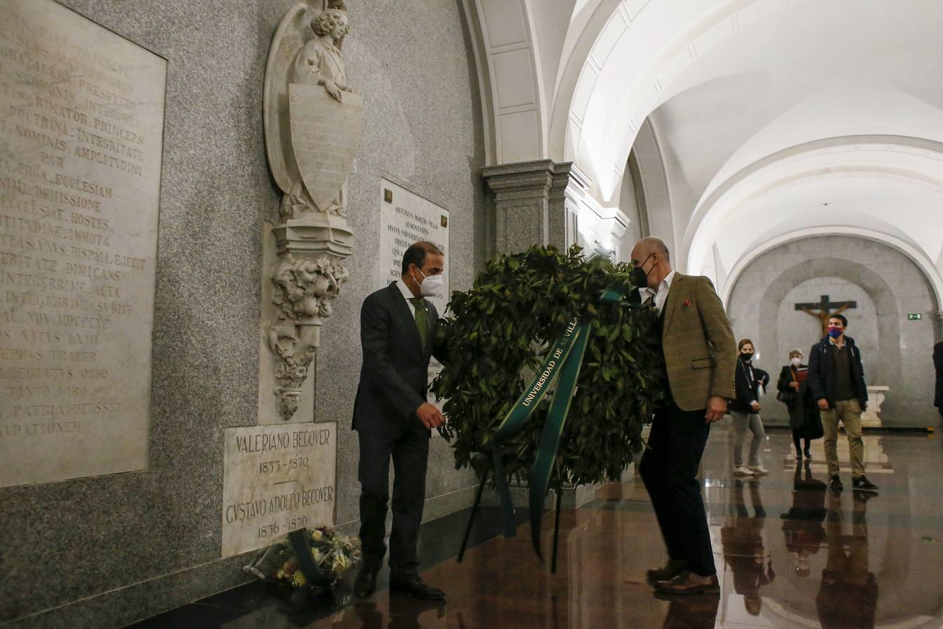 En imágenes, los diferentes homenajes a los hermanos Bécquer en Sevilla