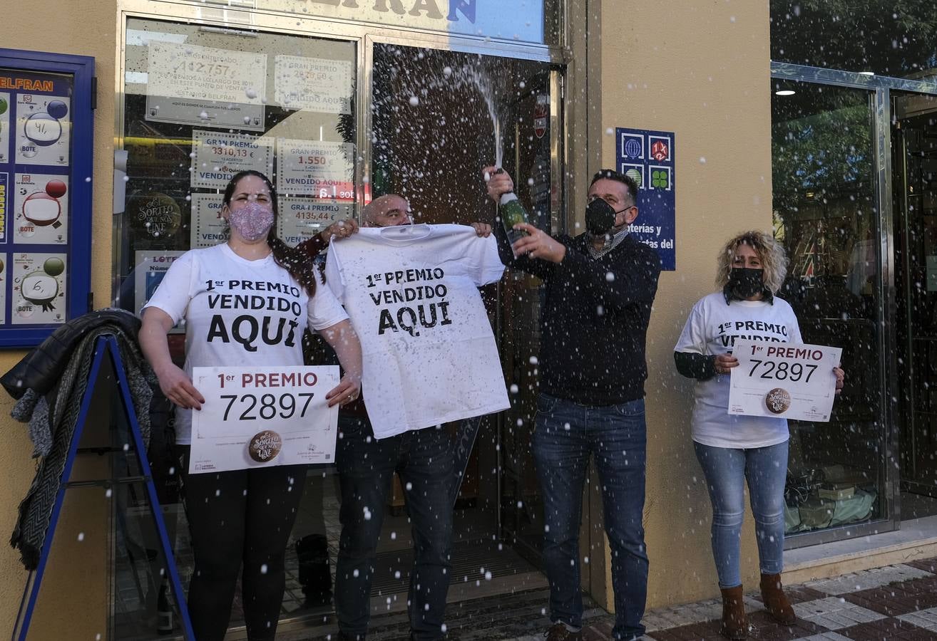 Fotos: El Gordo de la Lotería de Navidad cae en El Puerto