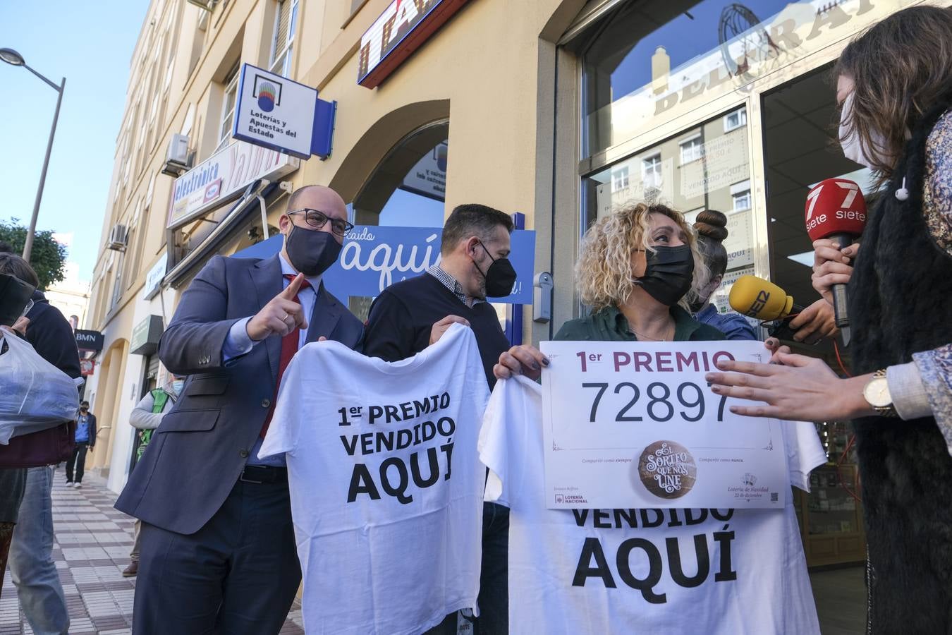 Fotos: El Gordo de la Lotería de Navidad cae en El Puerto