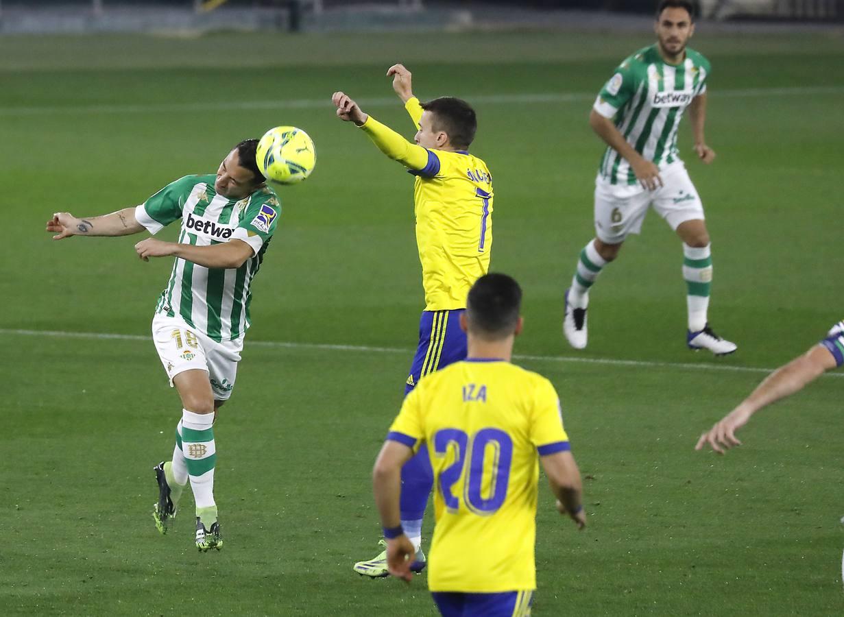 Las mejores imágenes del encuentro entre el Betis y el Cádiz C.F.