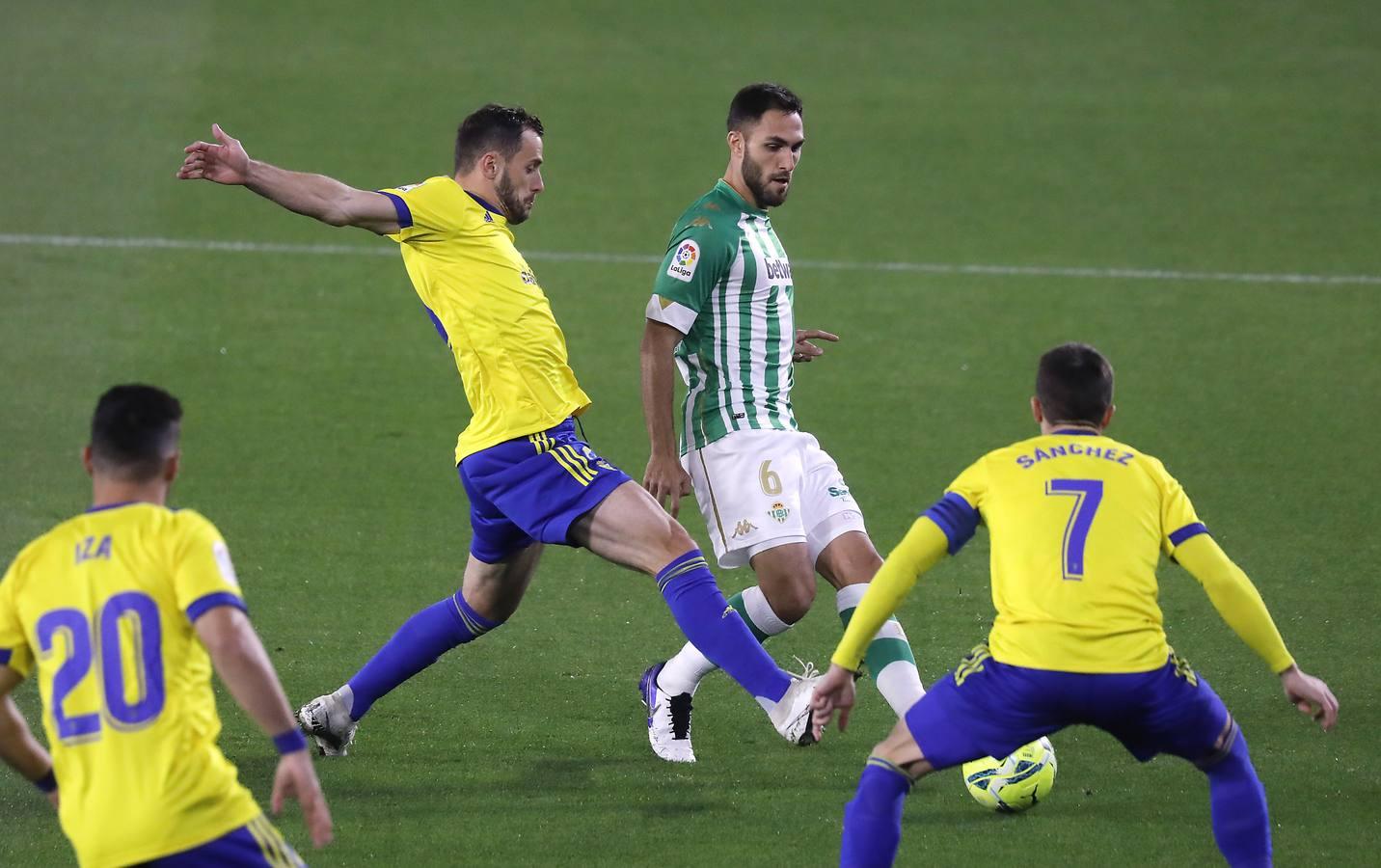 Las mejores imágenes del encuentro entre el Betis y el Cádiz C.F.