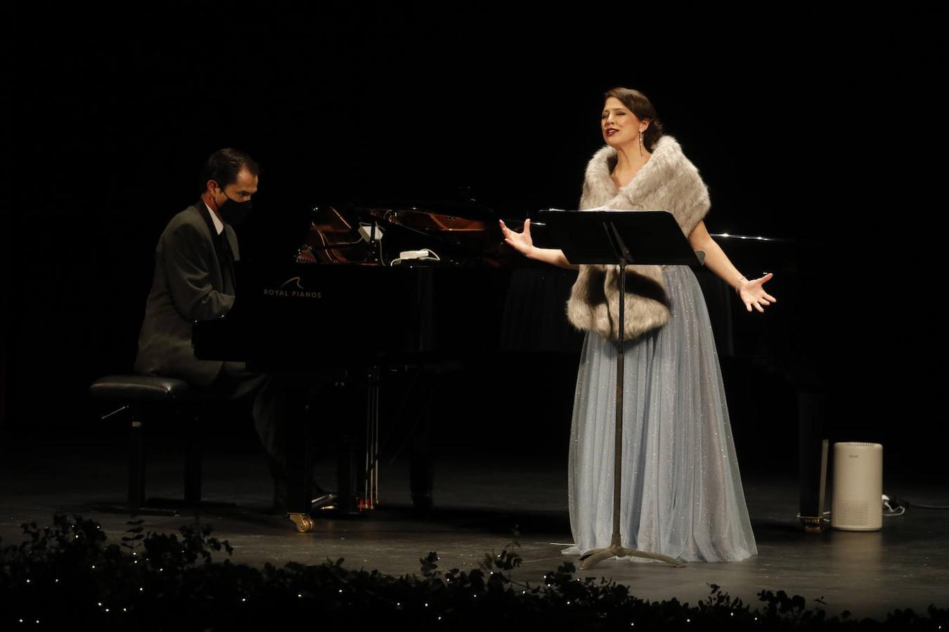 El concierto de la soprano Auxi Belmonte en Córdoba, en imágenes