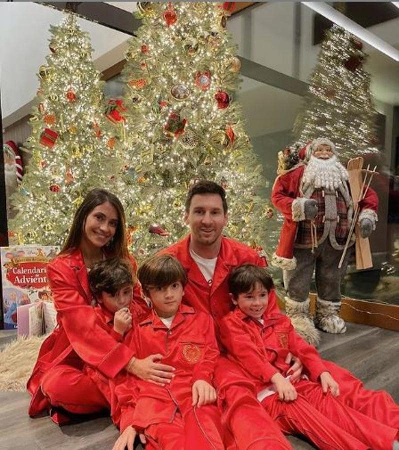 De los pijamas de los Beckham a la diadema navideña de Cristiano: la Nochebuena de los famosos