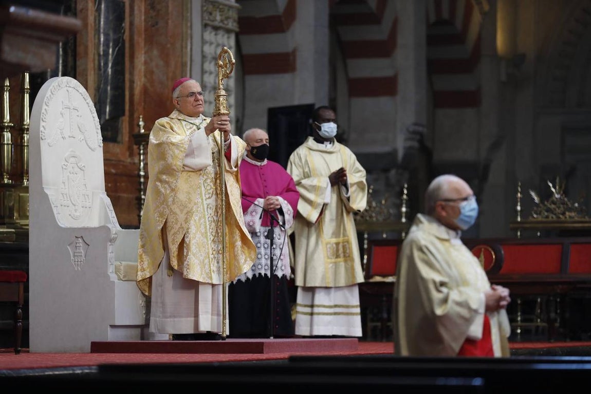 La Misa de Navidad en la Santa Catedral de Córdoba, en imágenes