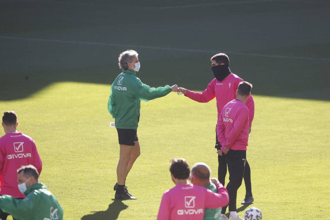 El regreso del Córdoba CF tras el parón navideño, en imágenes