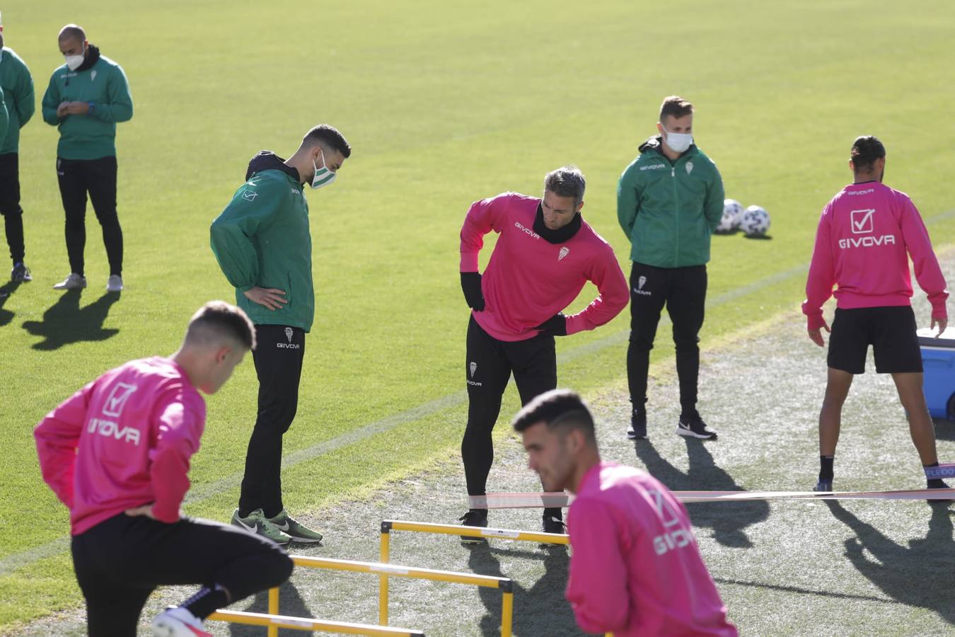 El regreso del Córdoba CF tras el parón navideño, en imágenes