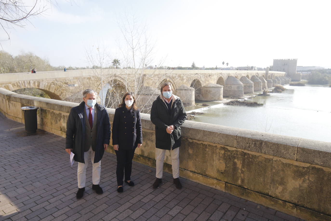 La situación del Puente Romano de Córdoba, en imágenes