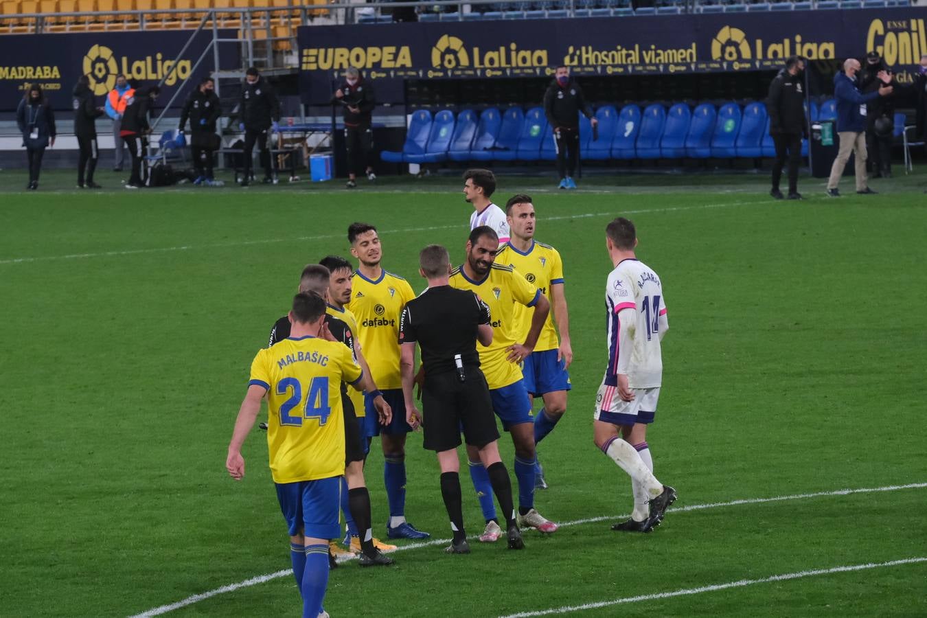 Cádiz - Valladolid (0-0), en imágenes