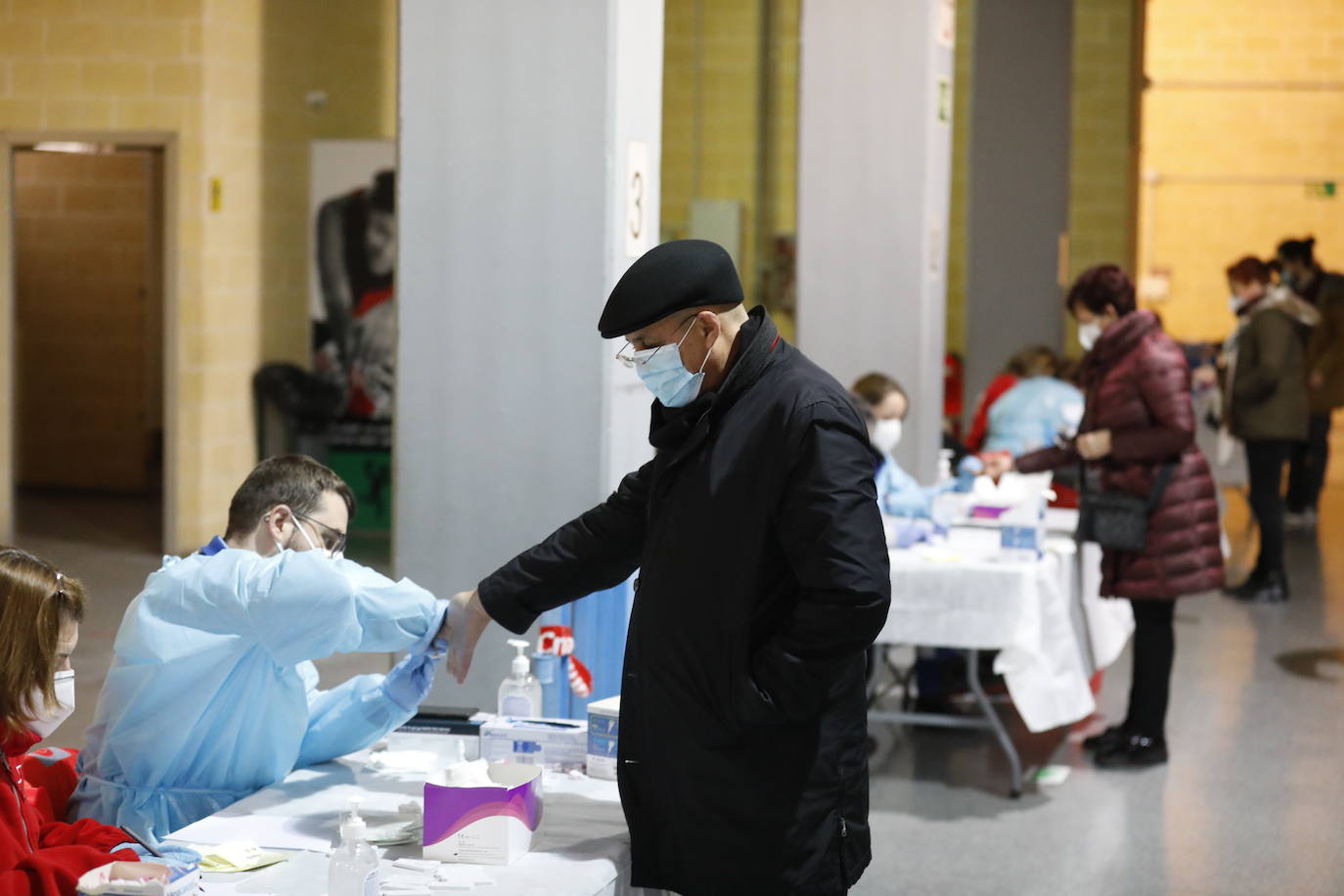 En imágenes, los test del Covid a los docentes en Córdoba