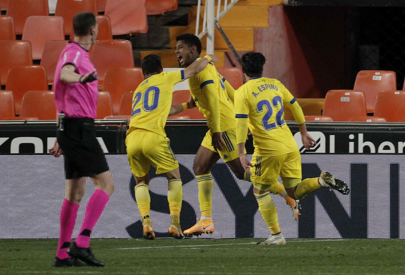 FOTOS: Las imágenes del Valencia - Cádiz CF