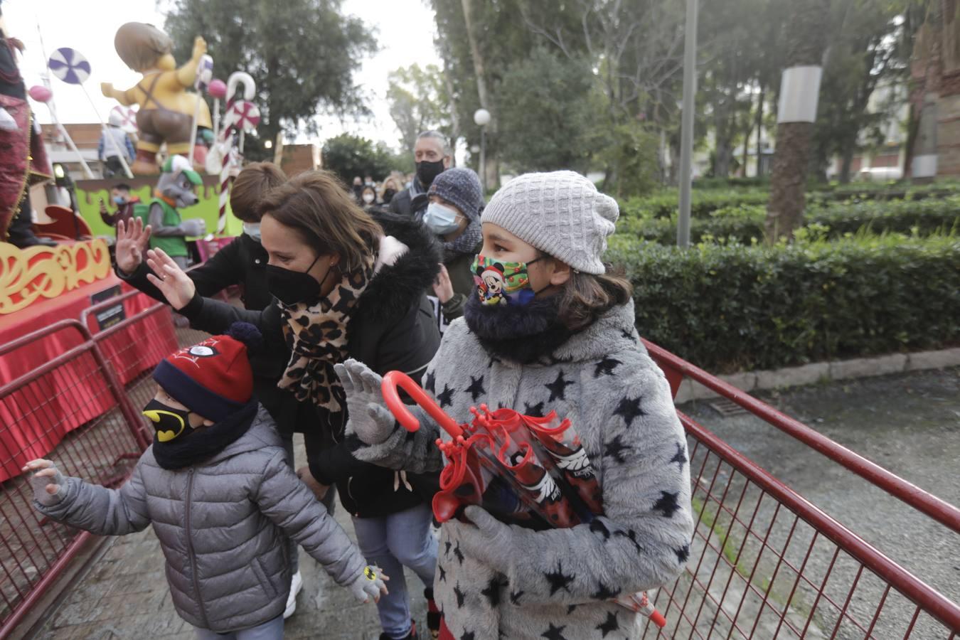 Reyes Magos de Cádiz: largas colas para ver a sus majestades