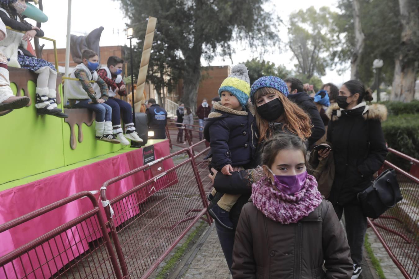 Reyes Magos de Cádiz: largas colas para ver a sus majestades