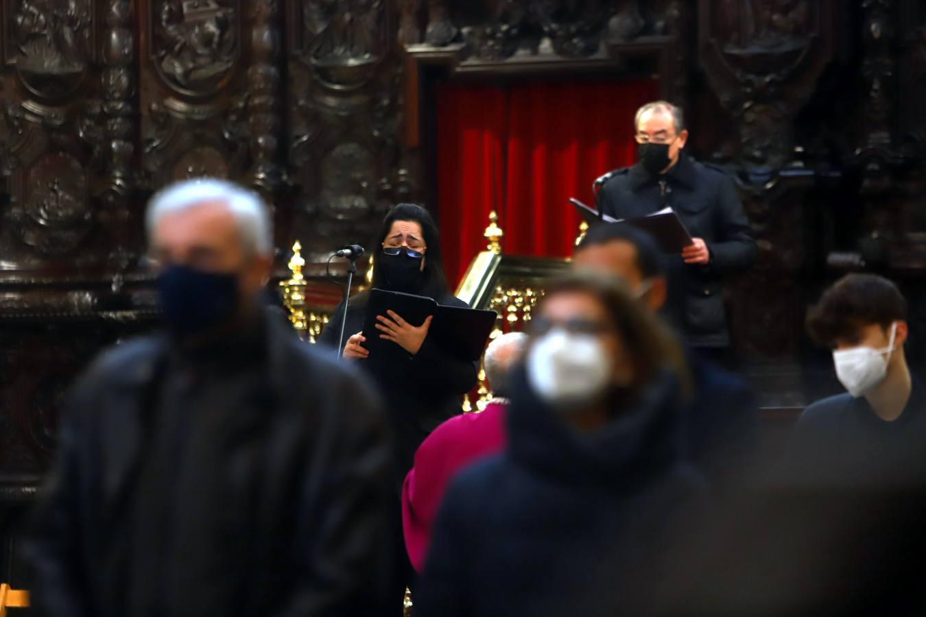 La misa de la Epifanía en la Catedral de Córdoba, en imágenes