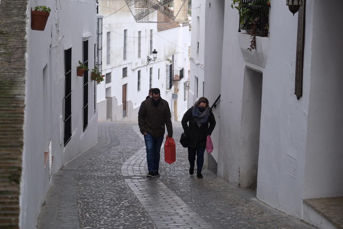 FOTOS: El frío vacía la Sierra de Cádiz en el Día de Reyes
