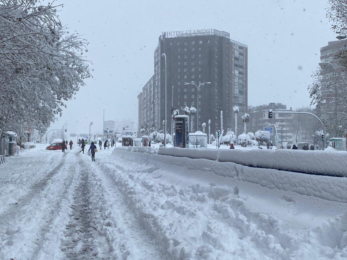 Imagen del entorno de Conde de Casal y Avenida del Mediterráneo (Madrid). 