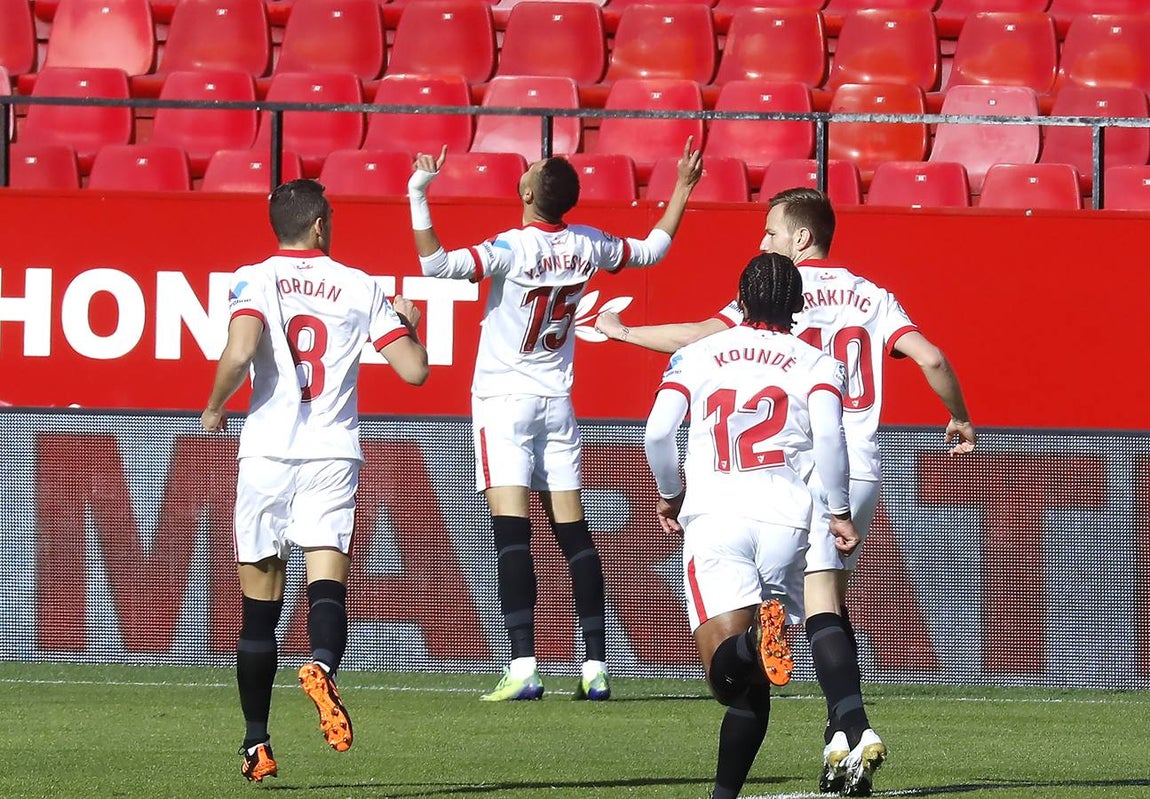 Fotogalería: Las mejores imágenes del Sevilla - Real Sociedad