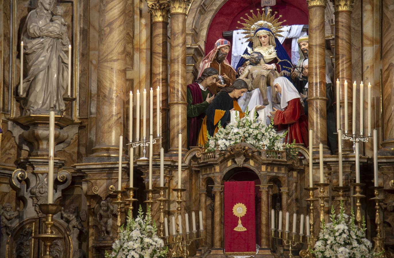 Altar del Señor Descendido de la Cruz