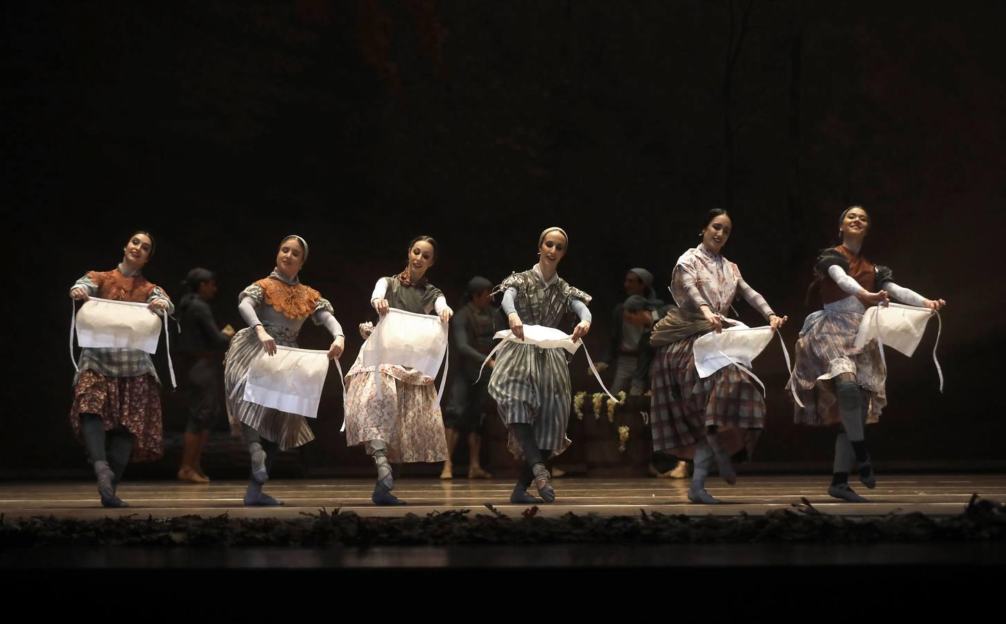 Una «Giselle» muy española en el Maestranza de Sevilla