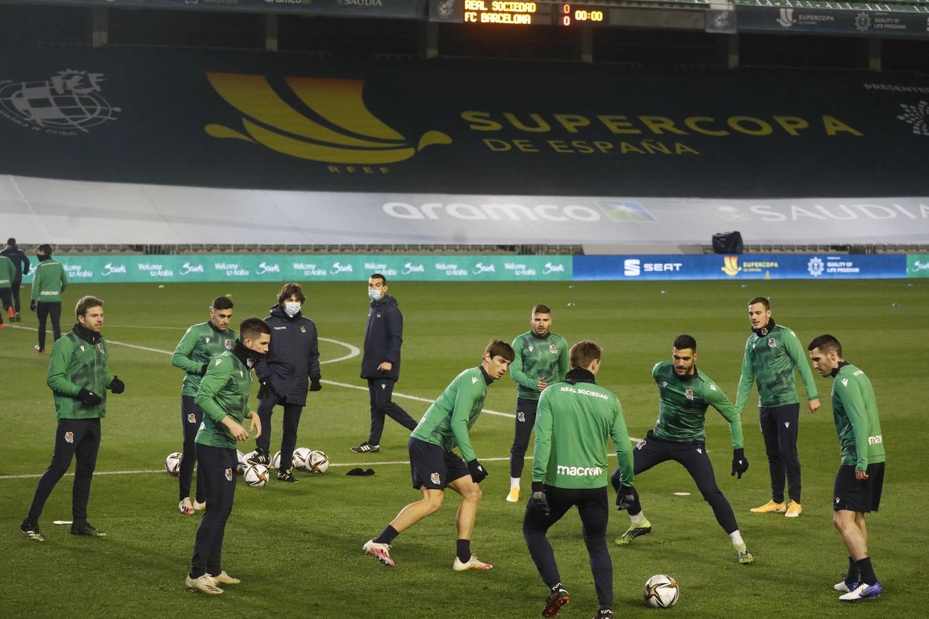 Las mejores imágenes del entreno de la Real Sociedad en Córdoba