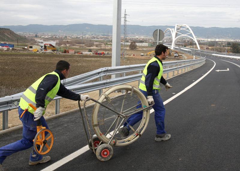 Una década del puente de Ibn Firnás de Córdoba, en imágenes