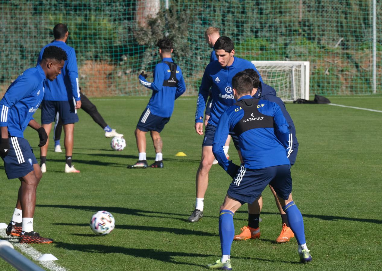 FOTOS: El entrenamiento del Cádiz CF, en imágenes