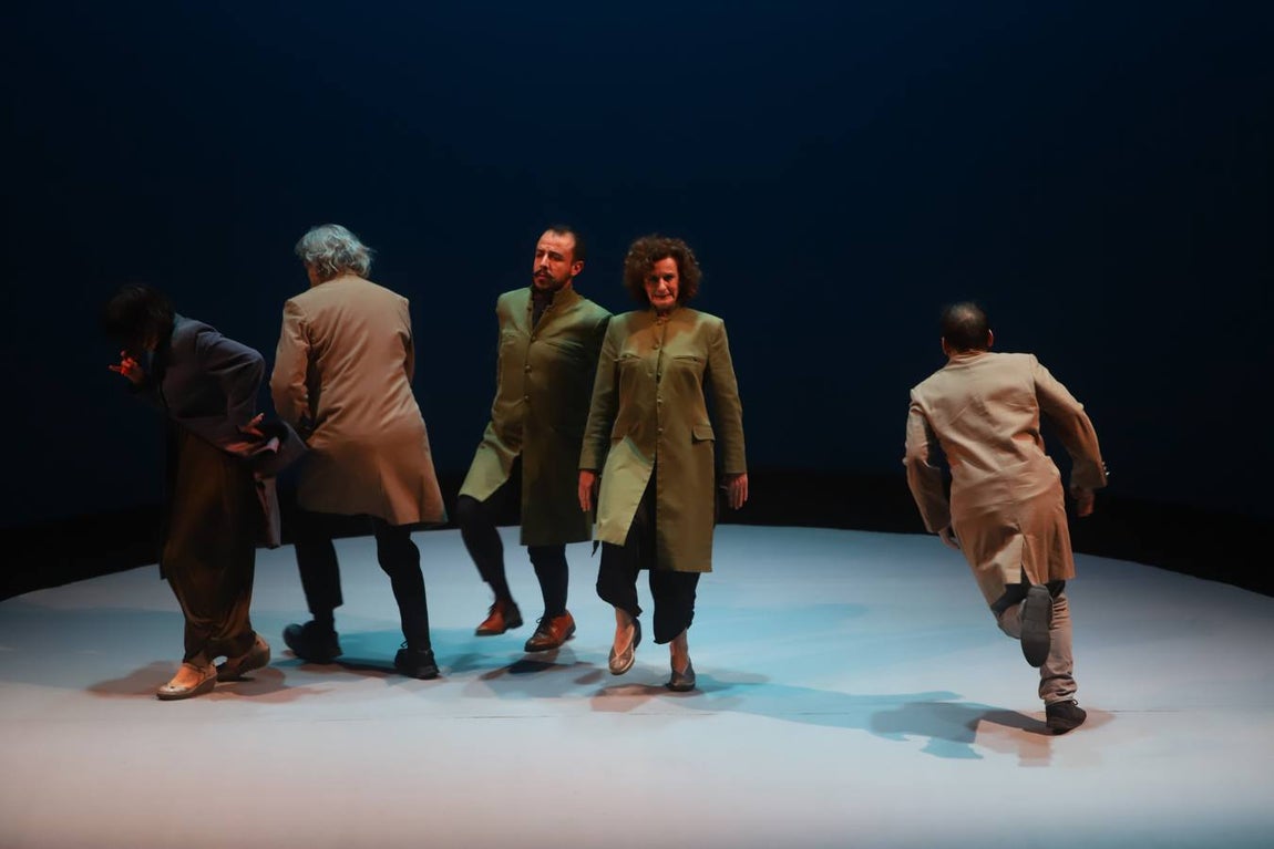 La sátira del «procés» de Els Joglars en Córdoba, en imágenes