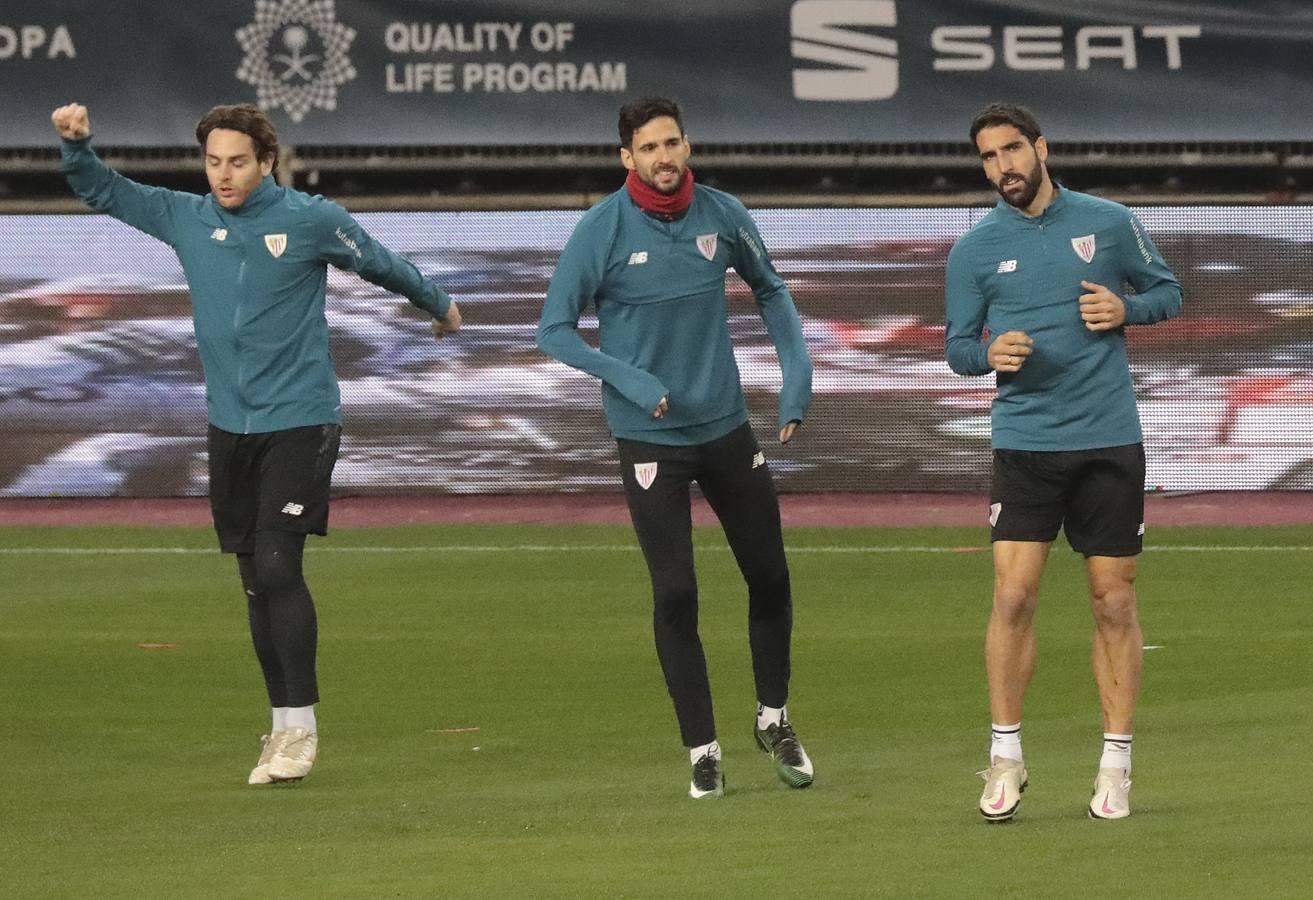 En imágenes, el entrenamiento del Athletic en Sevilla