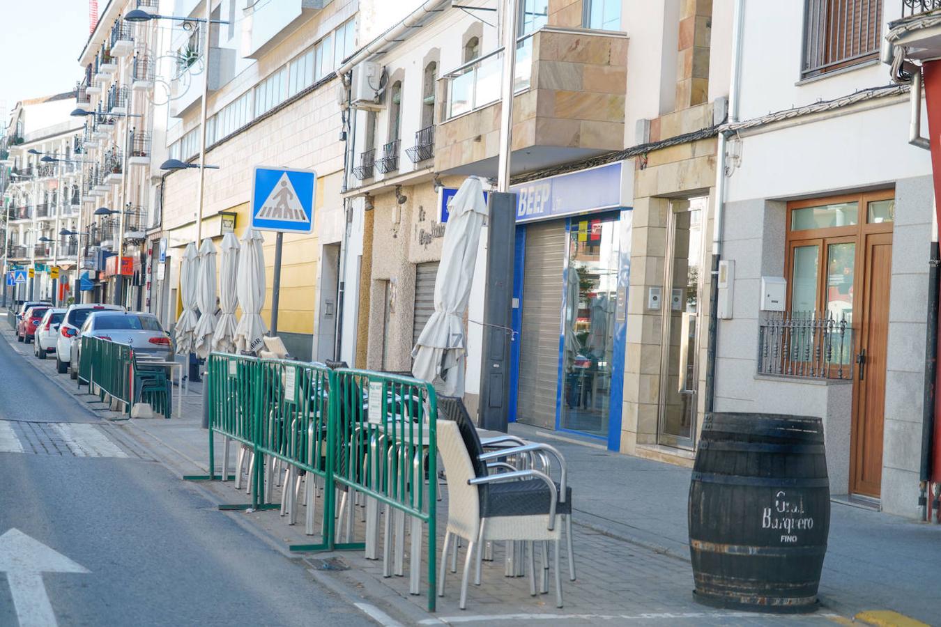 En imágenes, la primera jornada de nuevas restricciones en Córdoba, Pozoblanco y Lucena