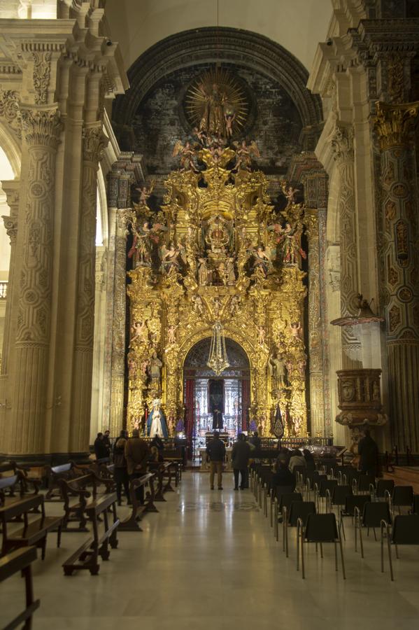 Subida del Señor de Pasión a su altar