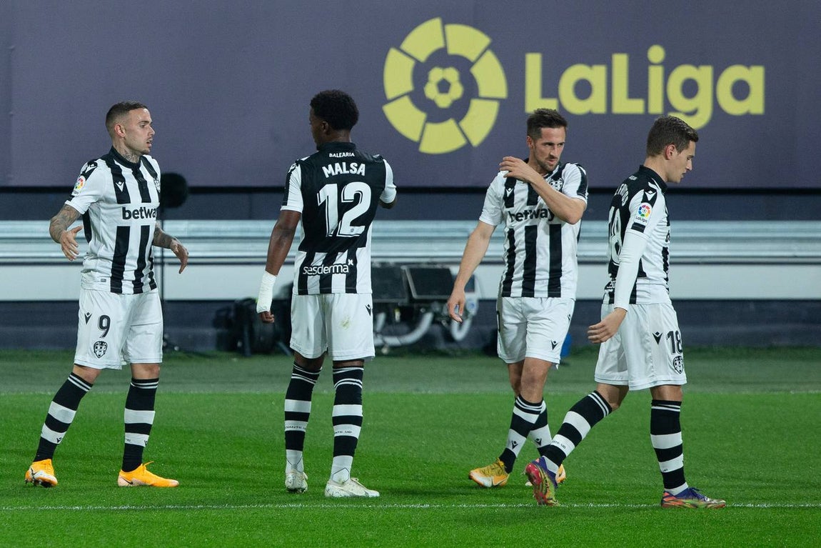 FOTOS: Las imágenes del Cádiz - Levante