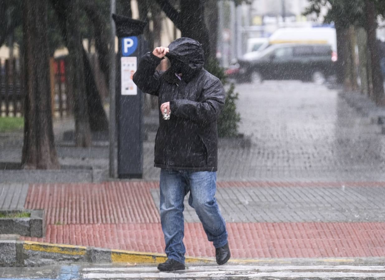 El temporal de lluvia en Cádiz, en imágenes