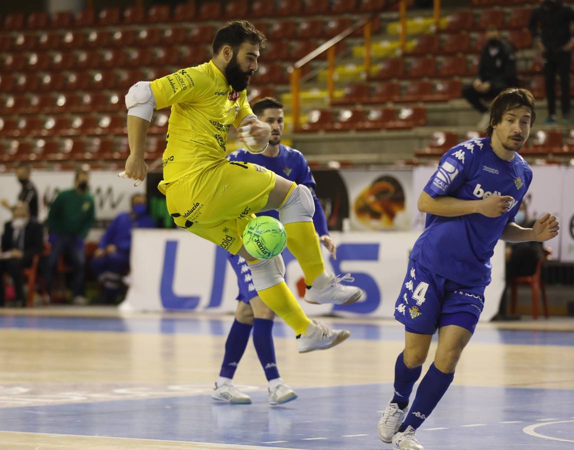 La derrota del Córdoba Patrimonio ante el Betis, en imágenes