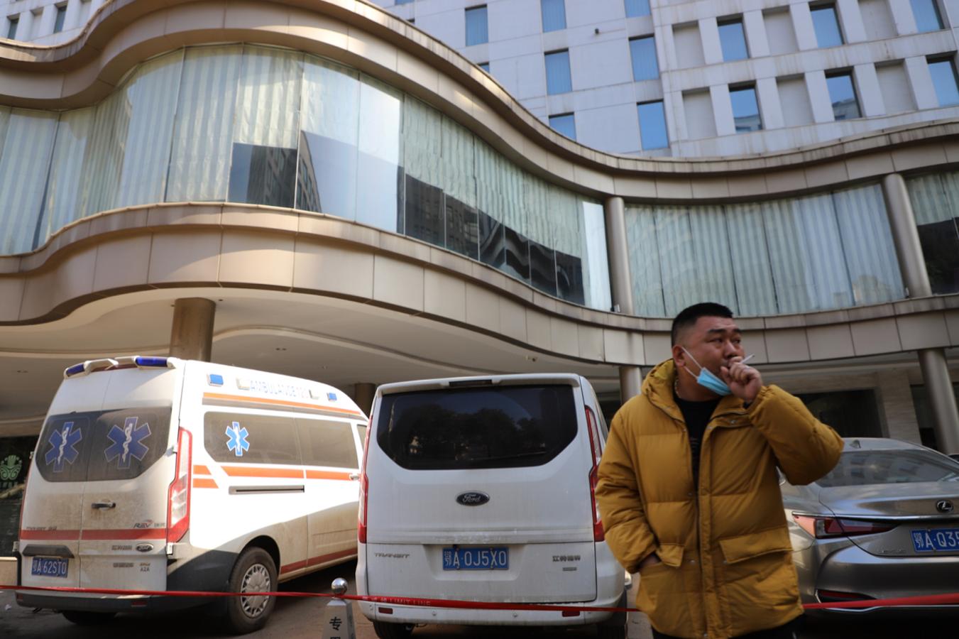 Hotel «The Jade» de Wuhan, donde están haciendo la cuarentena obligatoria de dos semanas los expertos de la Organización Mundial de la Salud (OMS) que han venido a China para investigar el origen del coronavirus. 