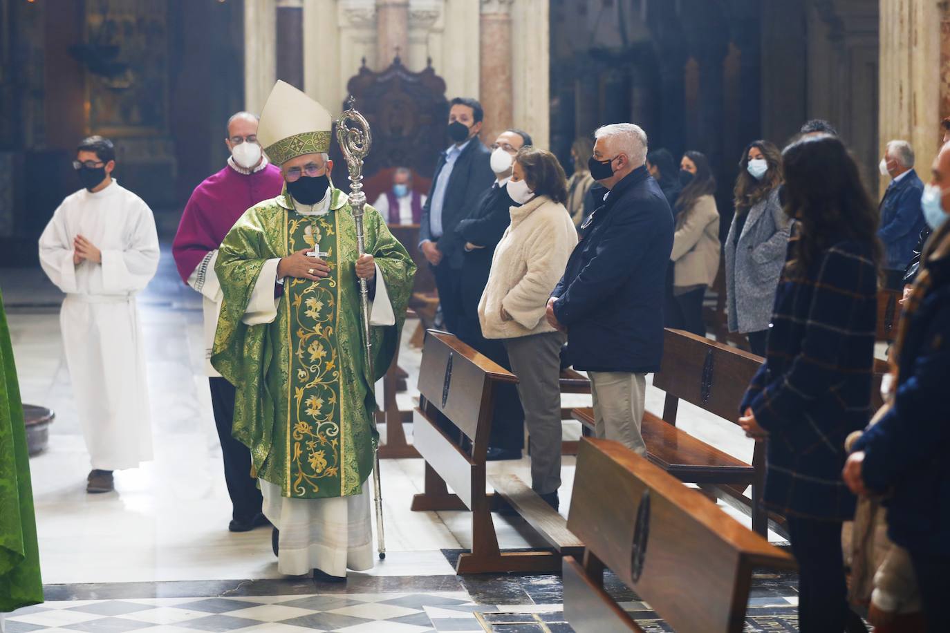 La misa en la Catedral de Córdoba por la festividad de San Francisco de Sales, en imágenes