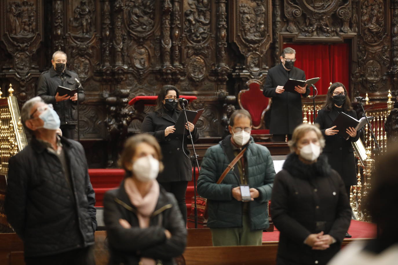 La misa en la Catedral de Córdoba por la festividad de San Francisco de Sales, en imágenes