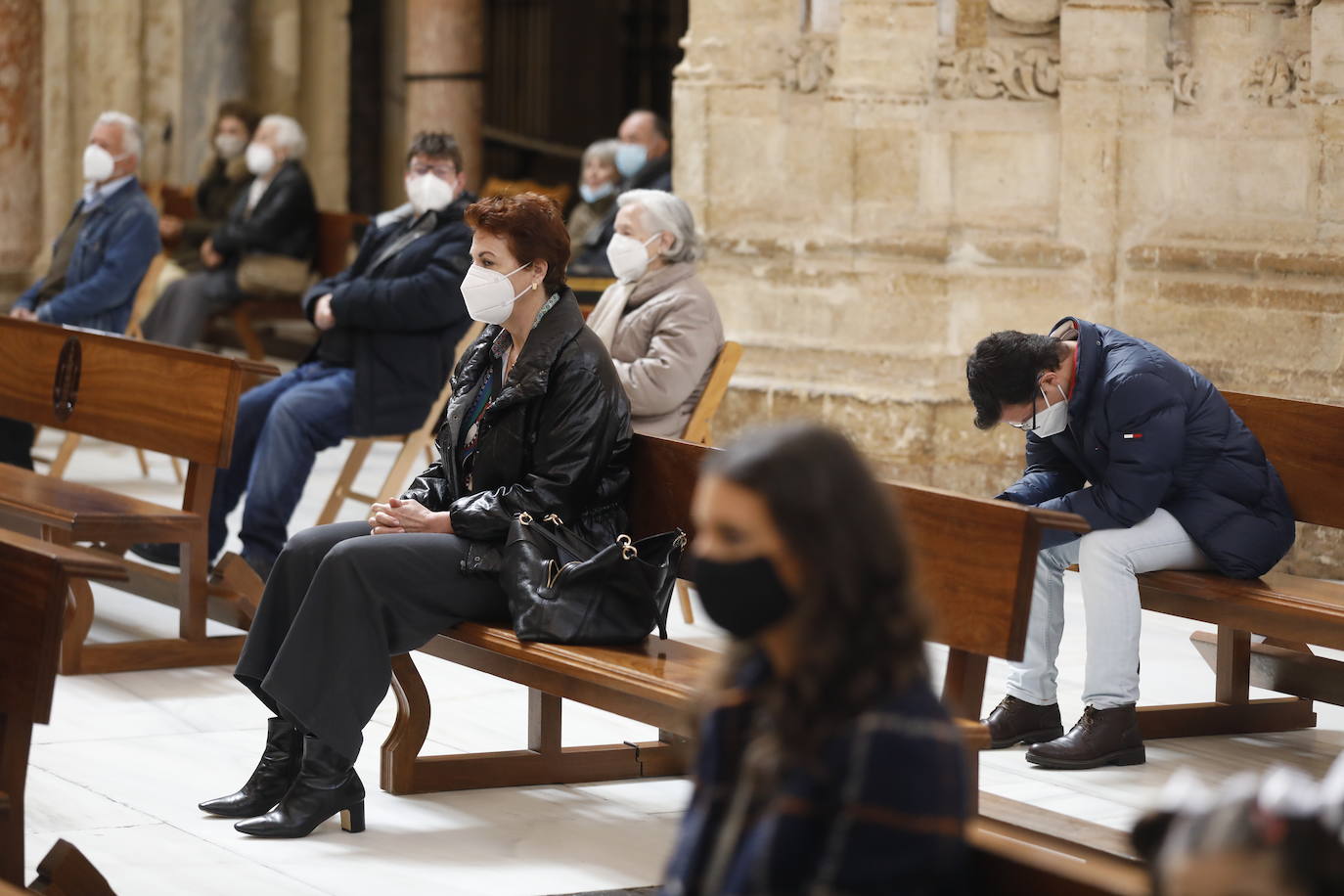 La misa en la Catedral de Córdoba por la festividad de San Francisco de Sales, en imágenes