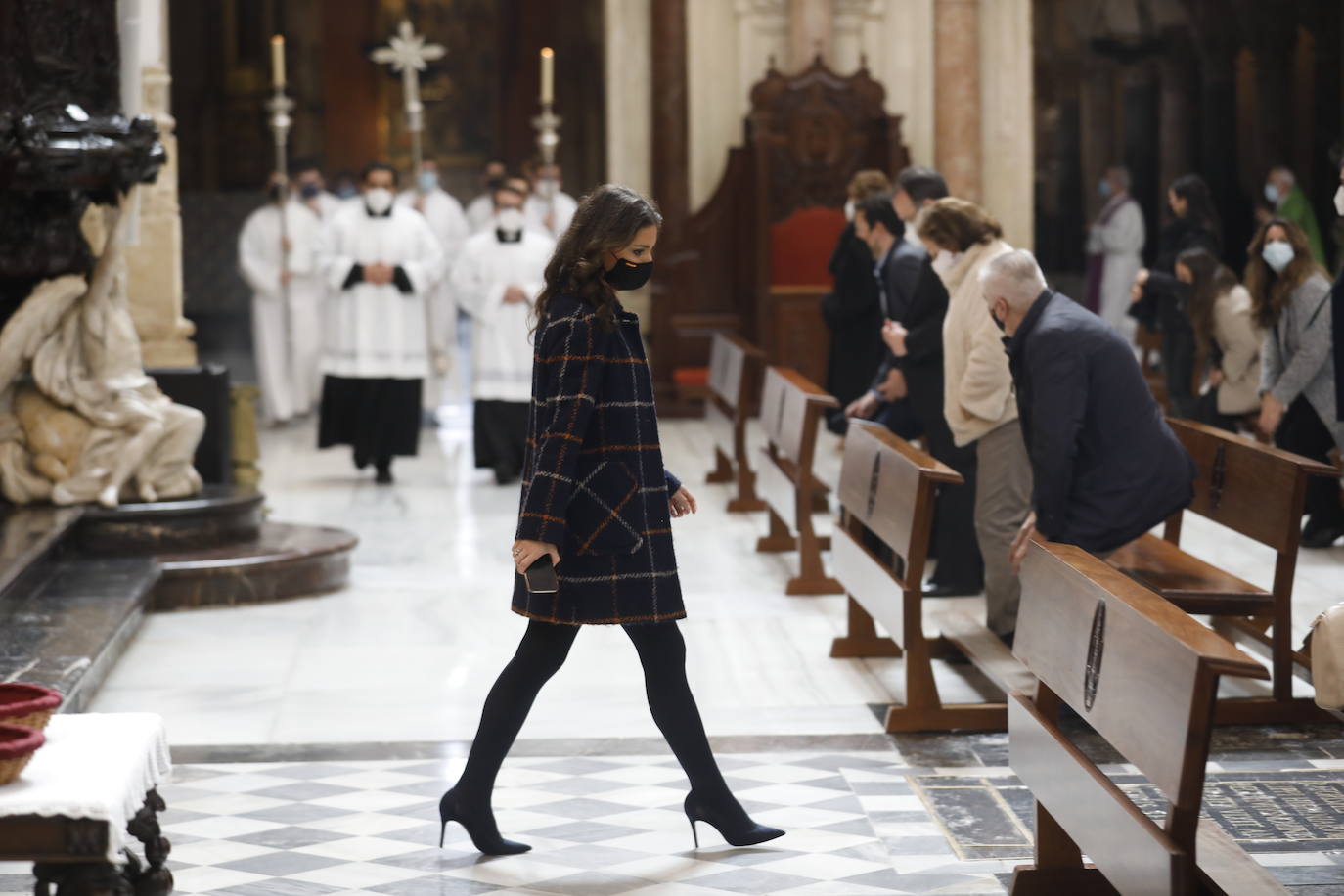 La misa en la Catedral de Córdoba por la festividad de San Francisco de Sales, en imágenes