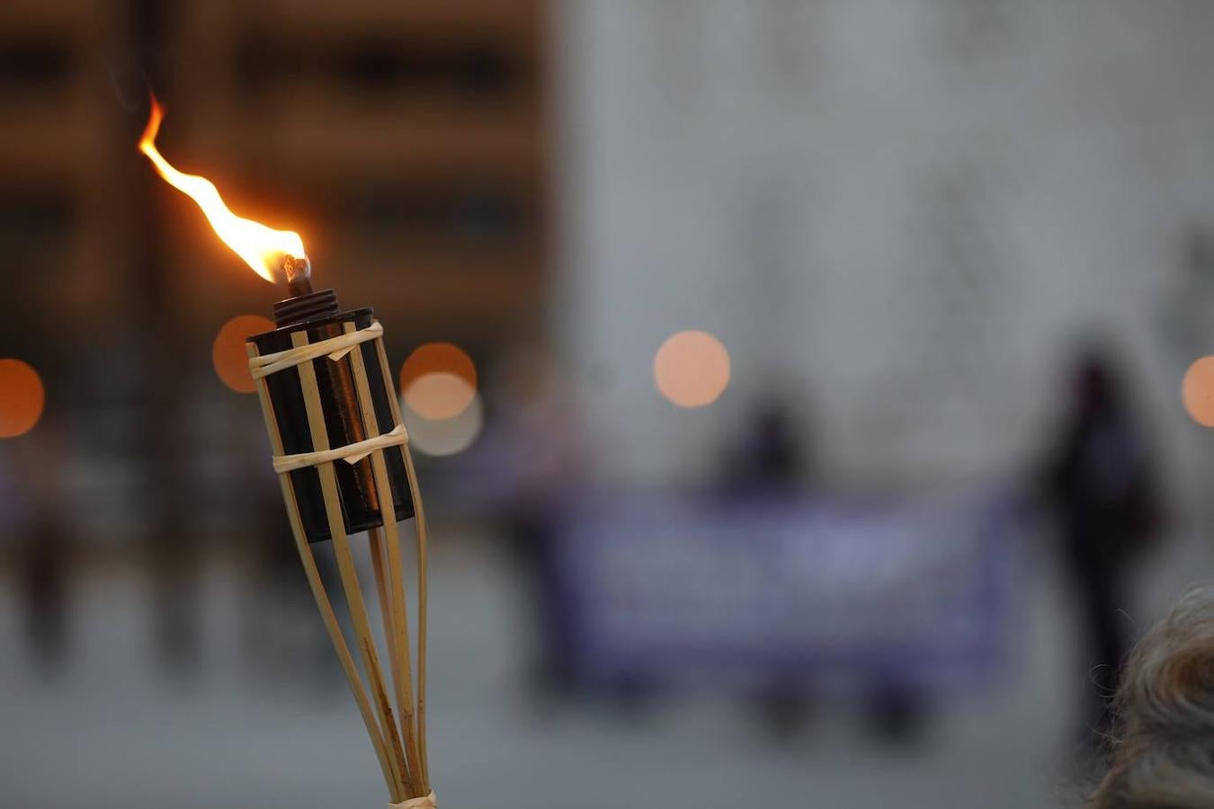 La concentración de la Plataforma contra la Violencia a las Mujeres, en imágenes