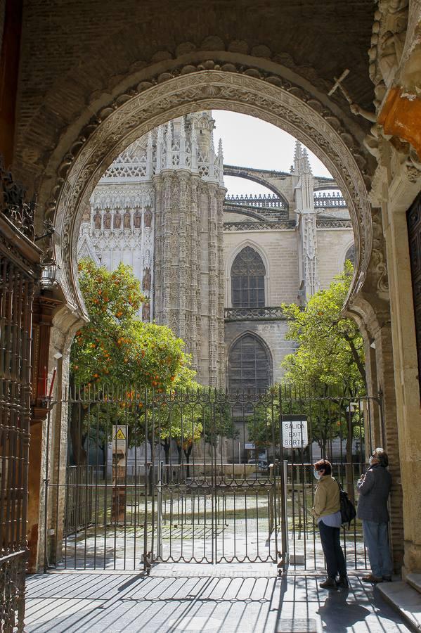 Las imágenes del ambiente que se vive en Sevilla con el cierre perimetral