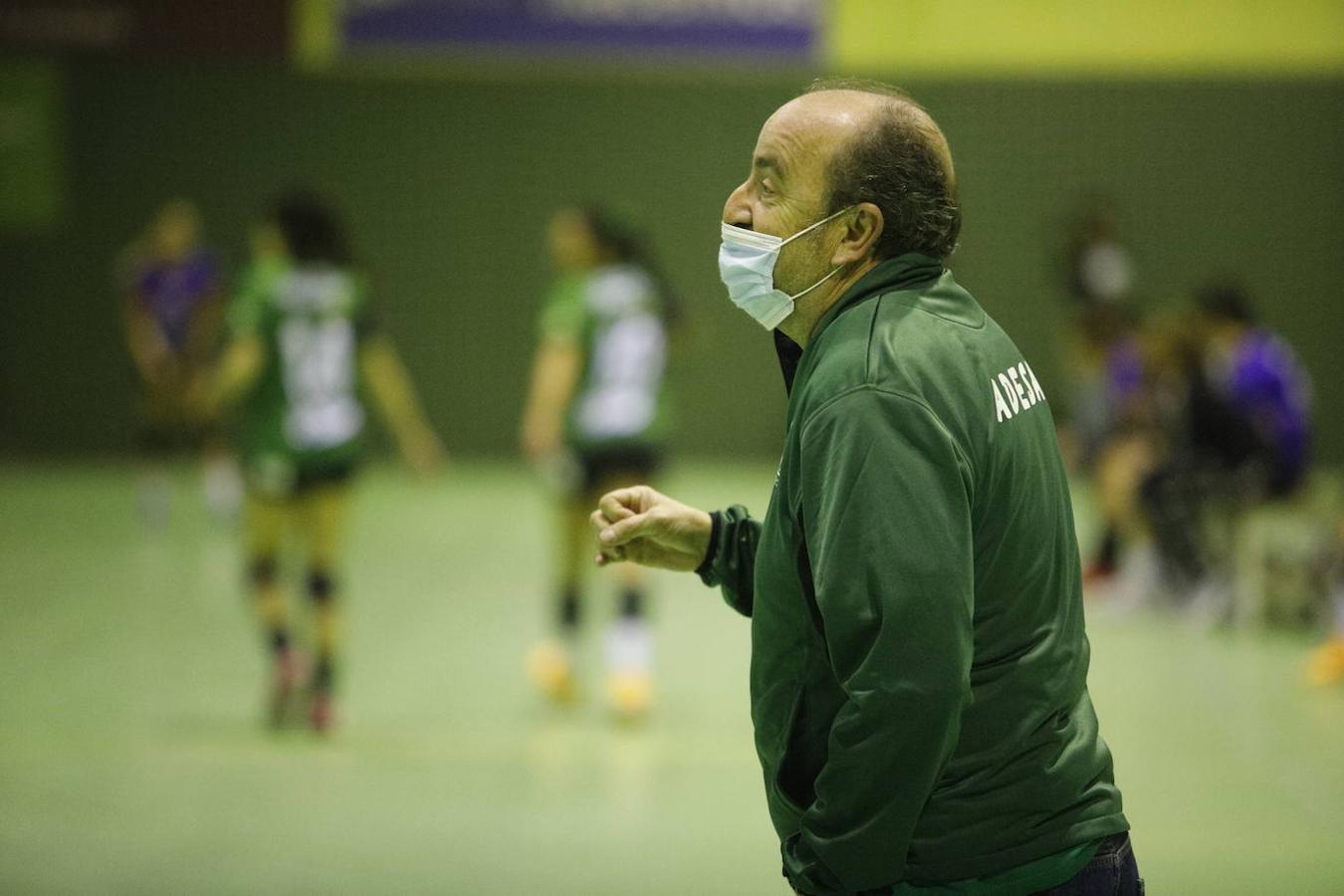 El partido de balonmano Adesal-Liberbank Gijón, en imágenes