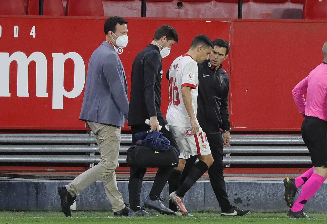 Las mejores imágenes del partido entre el Sevilla F.C. y el Valencia C.F.