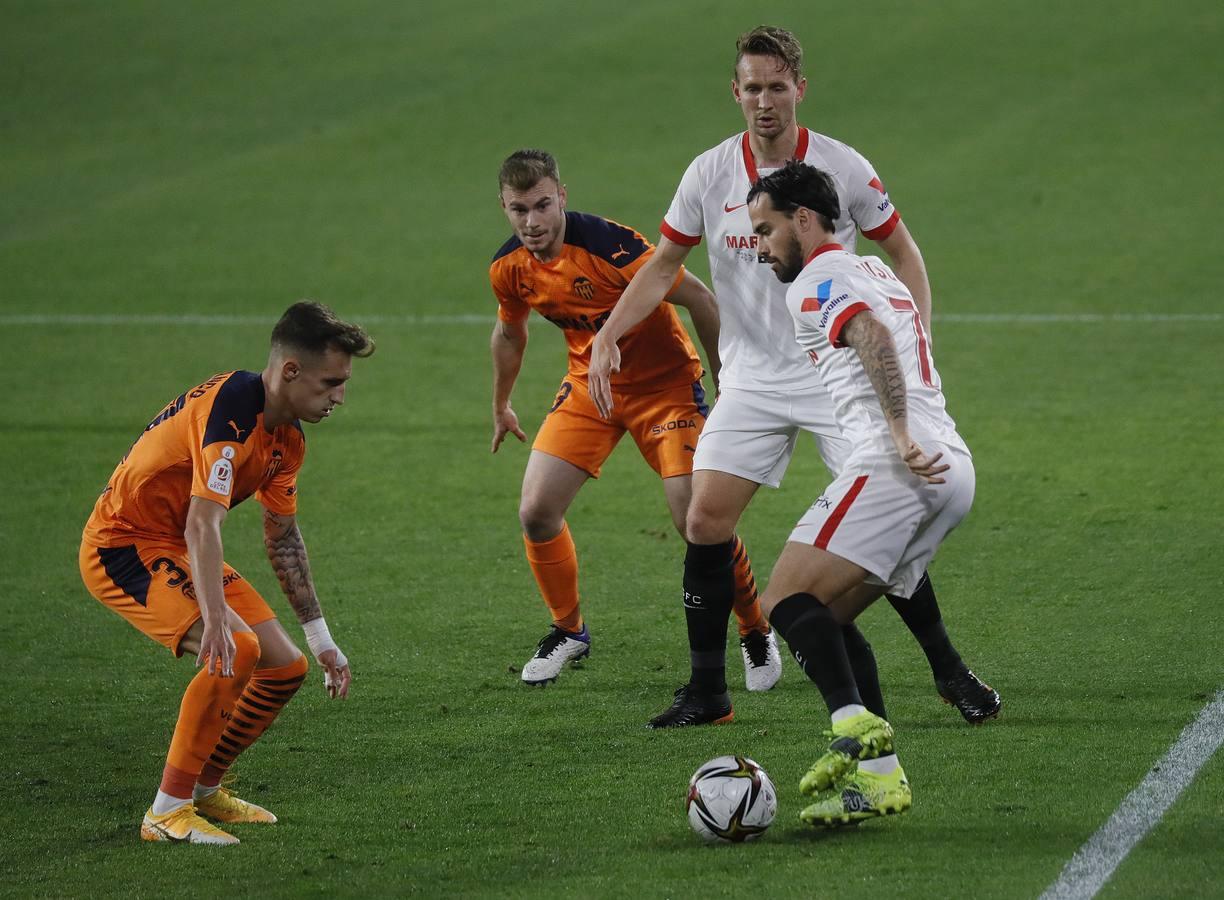 Las mejores imágenes del partido entre el Sevilla F.C. y el Valencia C.F.