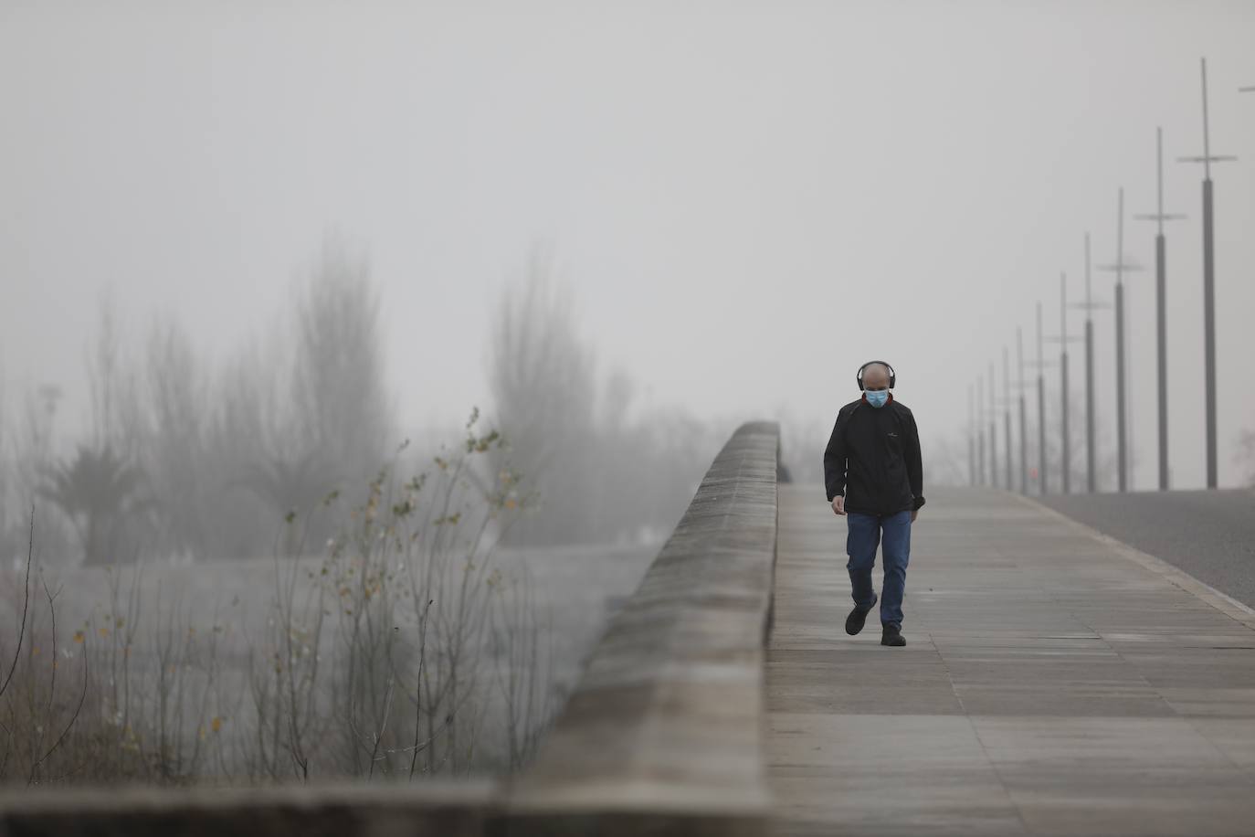 En imágenes, la mañana de niebla en Córdoba