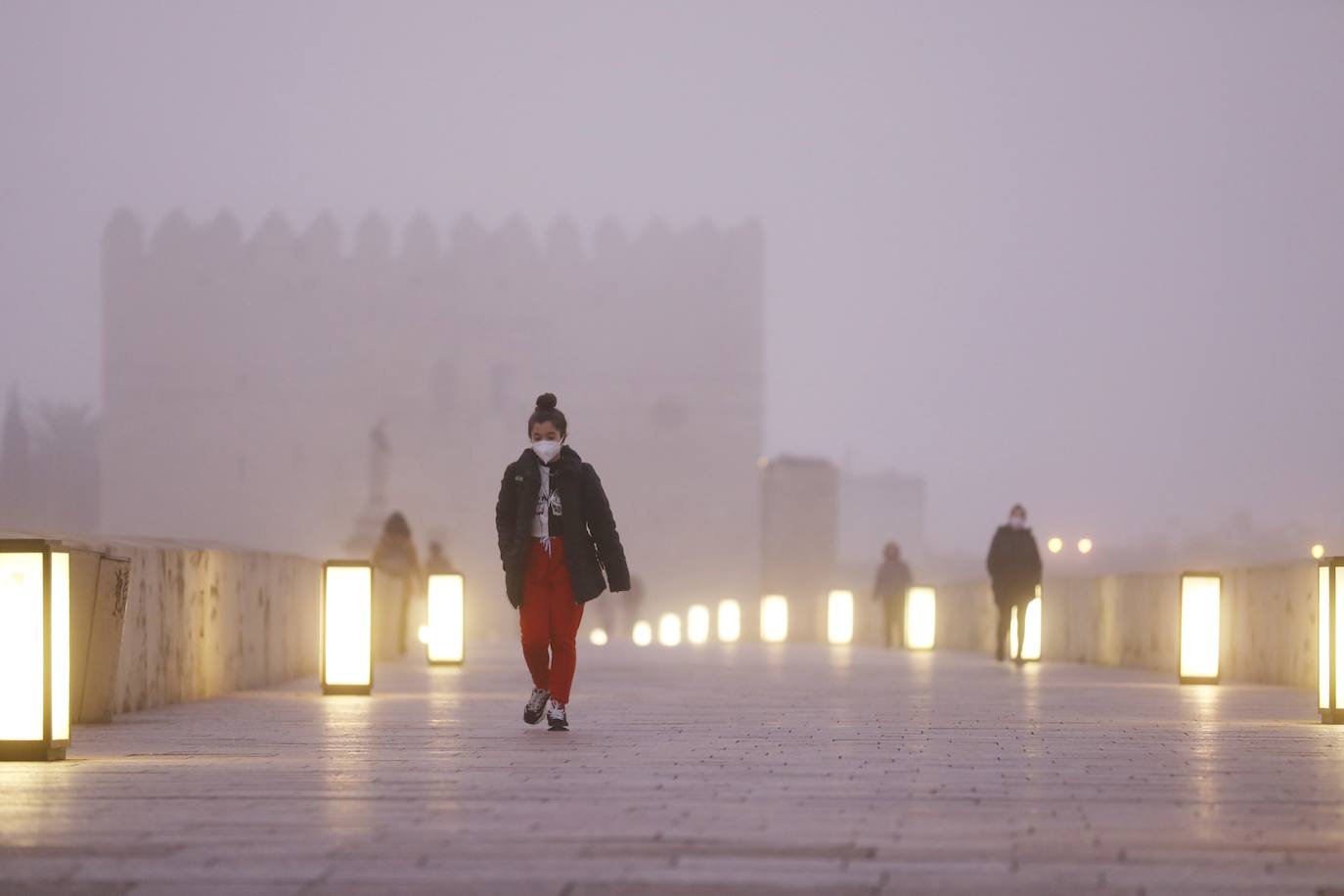 En imágenes, la mañana de niebla en Córdoba