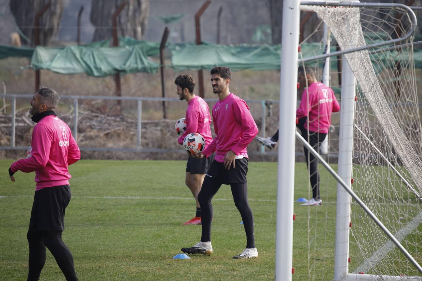 El primer entrenamiento de Alberto Ródenas con el Córdoba CF, en imágenes