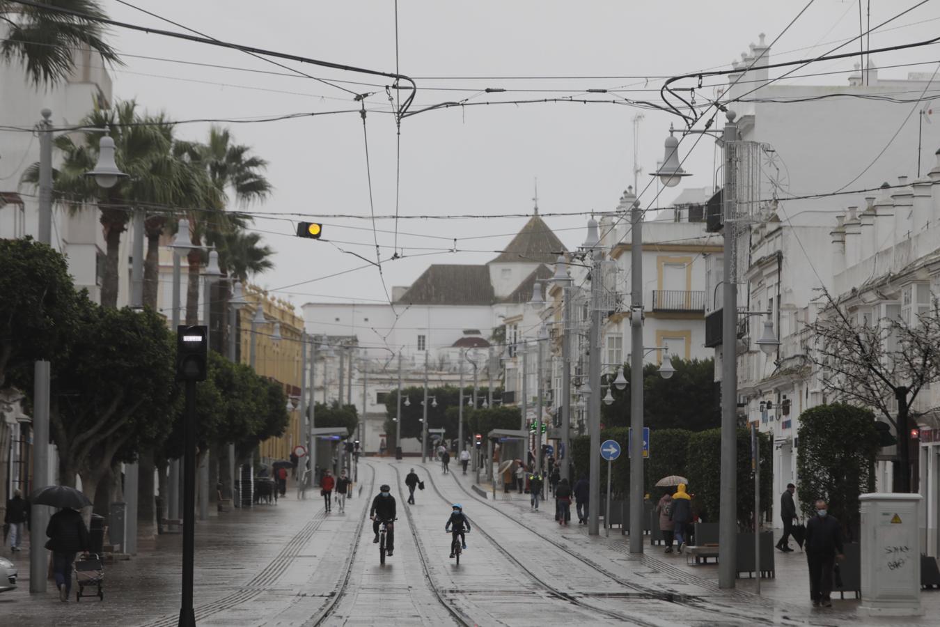 Primer día de cierre de la actividad no esencial en San Fernando