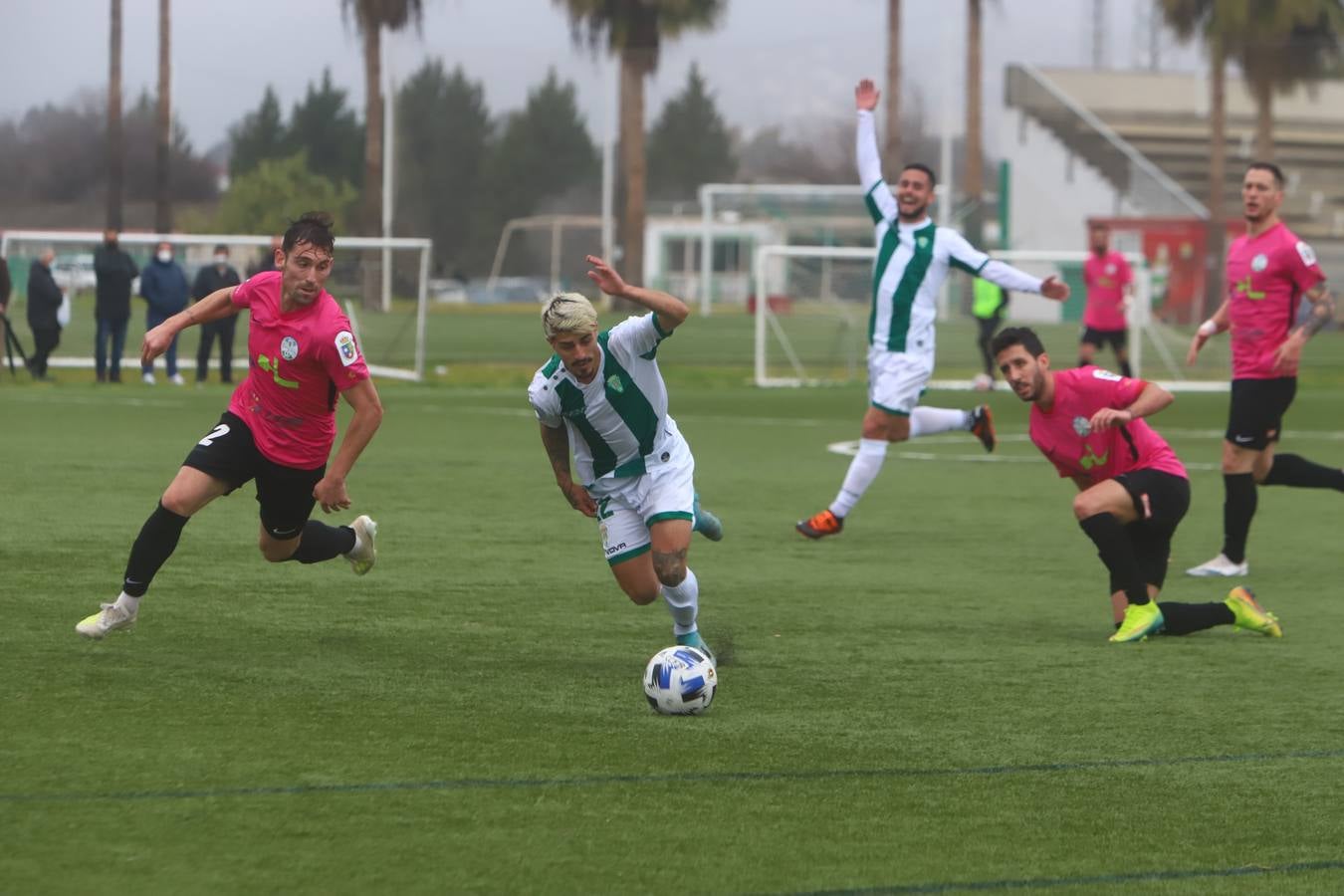 En imágenes, el Córdoba B - Ciudad de Lucena