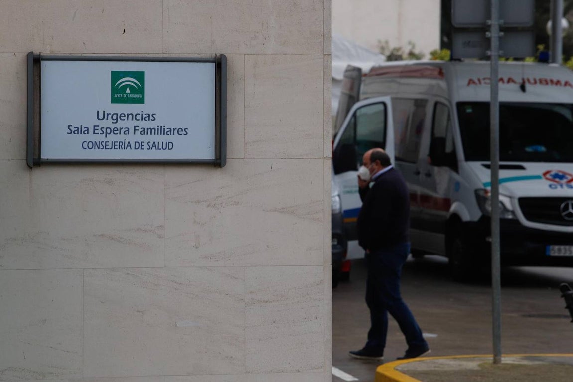 La alta actividad del Reina Sofía de Córdoba por el Covid-19, en imágenes