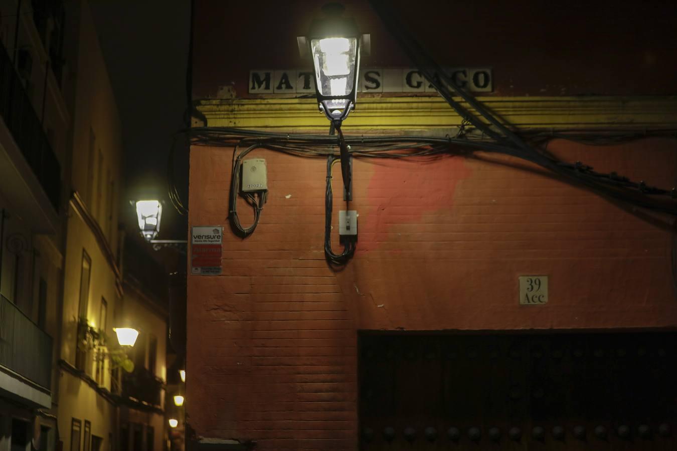 En Imágenes, el Ayuntamiento defiende la iluminación de la calle Mateos Gago