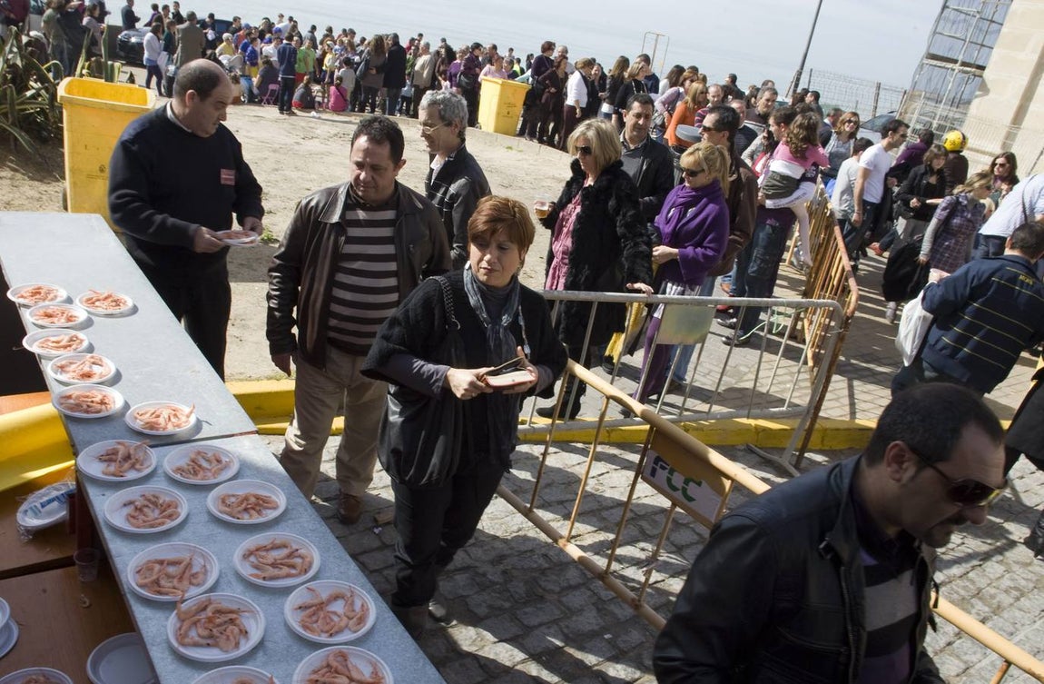 Colas enormes en la Gambada